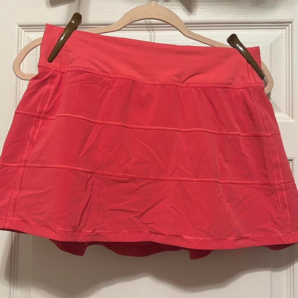 Lululemon Women's Pink and Red Skirt